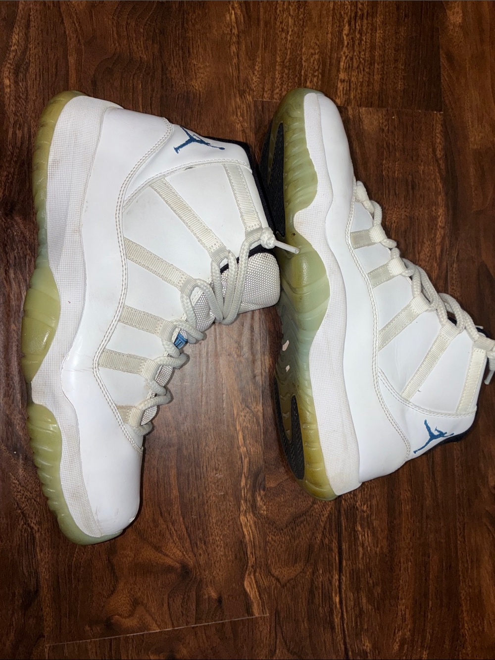Jordan White and Black Retro High-Top Sneakers - Picture 3 of 7
